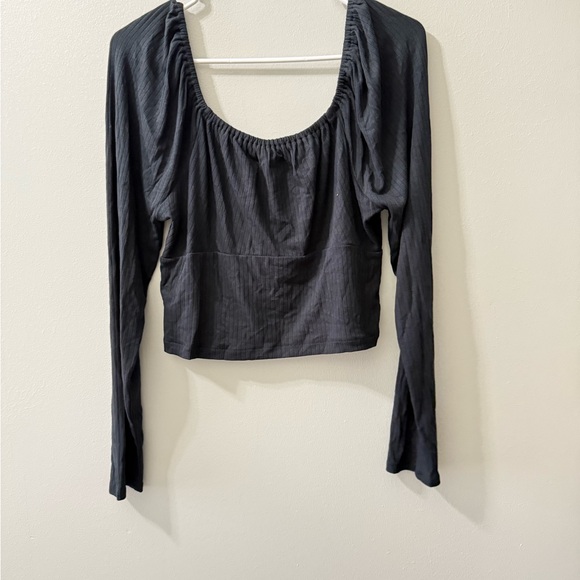 Madewell long-sleeve‎ black on off shoulder top - Picture 3 of 5